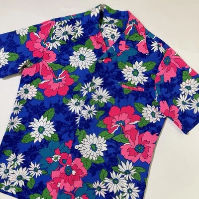 Camisa masculina vintage Liberty House M Barkcloth havaiana anos 60 floral azul turquesa - Imagem 1 de 4