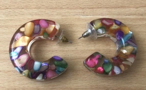 Big Chunky Resin Lucite Hoop Earrings Inclusion Colorful Confetti Shells Hoops - Picture 1 of 5