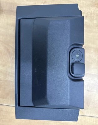 2015-2023 F150 F250 F350 F450 asiento central portavasos trasero Foto 1 de 3