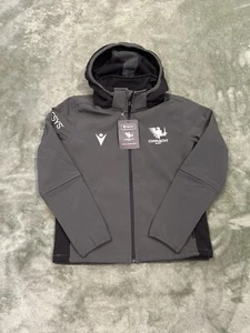 Rugby Jacket Softshell Connacht Junior Age 9-10 Size 2XS Green Macron Brand New - Picture 1 of 14