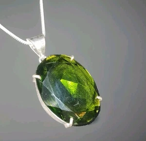 PERIDOT 925 Silver necklace & Pendan 16 inch Beautiful! SMART. (3854) - Picture 1 of 9