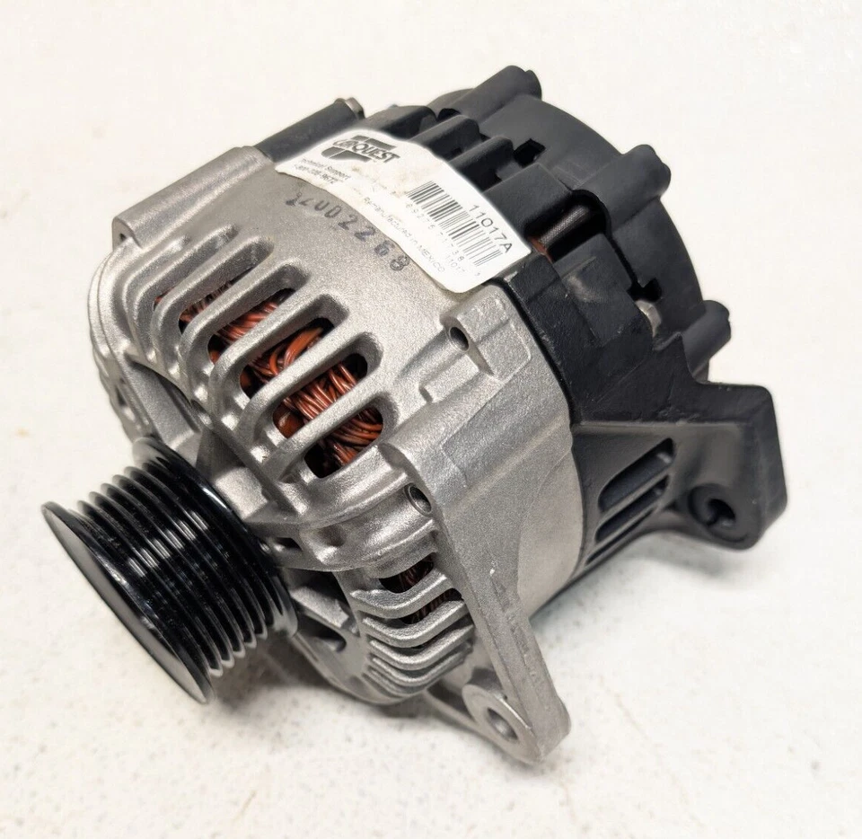 Alternador Carquest 11017A 04-08 Nissan Máxima Foto 1 de 4