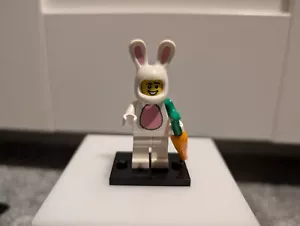 Lego Minifigures Series 7 - Bunny Suit Guy 100% Complete - Picture 1 of 2
