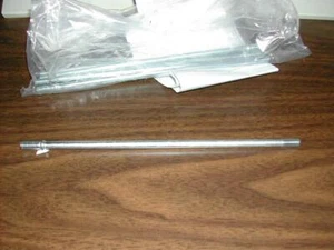 *OEM CYLINDER STUD BOLT LEFT FOR 63MM HEIGHT CYLINDERS Z50 CT70 ATC70 (154K) - Picture 1 of 1