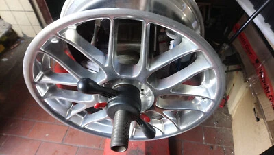 BBS RC306 8,5x18 ET32 Kugelpoliert Entlackt defekt: Riss Felgenlager Saarland - Bild 1 von 4