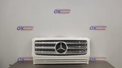 16 MERCEDES BENZ G550 COMPLETE UPPER GRILLE ASSEMBLY WHITE 4638880000 - Image 1 of 4