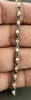 Brazalete tenis de diamantes y zafiros de 1,05 quilates y oro 14 quilates de 1,00 quilates. 6,25 pulgadas (H23) Foto 1 de 4