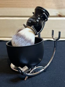 Deluxe Shaving Kit for Men, 3 in 1 Shaving Set Include Shaving Brush, Stand Bowl - Picture 1 of 4