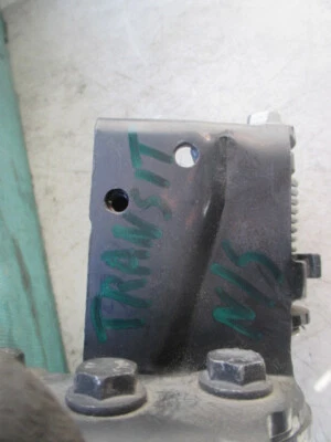 FORD TRANSIT 350 MK8 NS PASAJERO PUERTA CORREDERA BISAGRA RODILLO CENTRAL KK31V268K35BF Foto 1 de 4