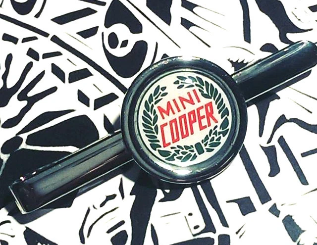 Unique! MINI COOPER TIECLIP chrome CLASSIC car BRITISH fanatic THE ITALIAN JOB - Image 1 of 1