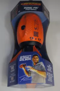 Aerobie Sonic Fin Football Russell Wilson Aerodynamics Outdoor High Performance - Picture 1 of 8