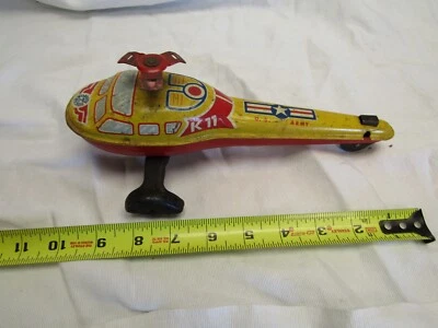 VINTAGE METAL TOY HELICOPTER WYANDOTTE US ARMY LITHO WOOD WHEELS METAL BODY K11 - Image 1 of 4
