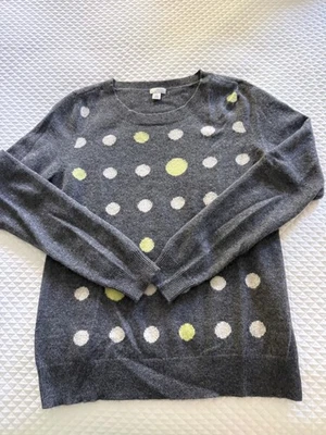 Halogen  womens crew neck 100% Cashmier sweater Size Small, Gray with Polka Dots - Image 1 of 4