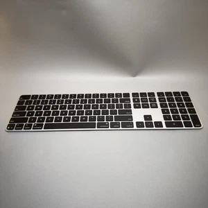 Apple Magic Keyboard Touch ID Numeric Keypad Black Number Fingerprint USBC A3119 - Picture 1 of 21
