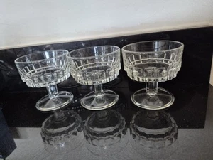 3 x Vintage Luminarc Italy Dessert Ice Cream Sundae Stemmed Dishes - Picture 1 of 4