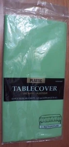 Green Plastic Tablecover 54" x 108" Rectangular by Amscan Sealed - Picture 1 of 2