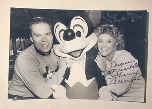 Sherry Alberoni Autographed Signed Photo JSA/PSA Guaranteed - Imagen 1 de 1