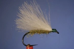 Fliegentom CDC mouche sèche - 3 pièces Fratnik Fly olive légère - Photo 1/3