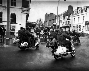 The Mods 10" x 8" Photograph no 12 - Picture 1 of 1