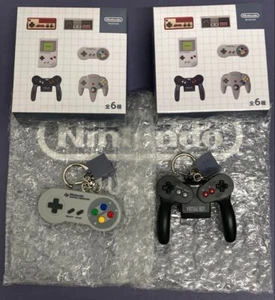 Juego Nintendo Hardware Llavero Colección 1990/1995 Juego de 2 Nuevos - Imagen 1 de 1