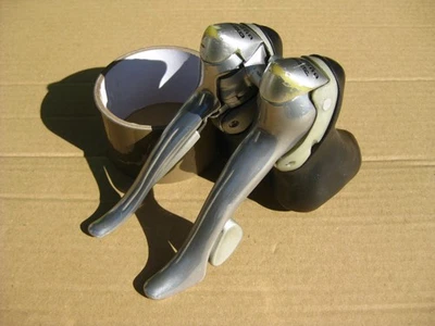 Shimano Ultegra Bremsschalthebel - ST-6501 - STI - 2/3 x 9-fach - Bild 1 von 4