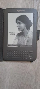 Amazon Kindle Keyboard D00901 3rd Generation 4GB, 6in - Very good condition. - Picture 1 of 3