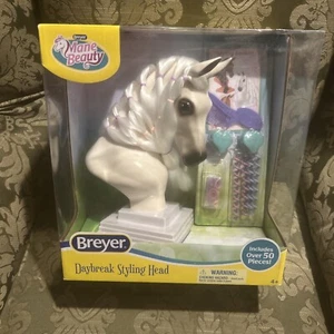 Horses Mane Beauty Horse Styling Head Daybreak White Extra-Long Silky Breyer - Picture 1 of 6