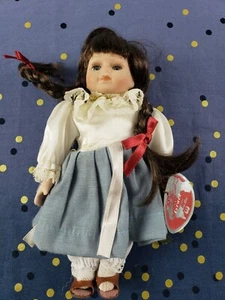 Exclusive- Dolls of the World 2001 Israel with Tags - Picture 1 of 7