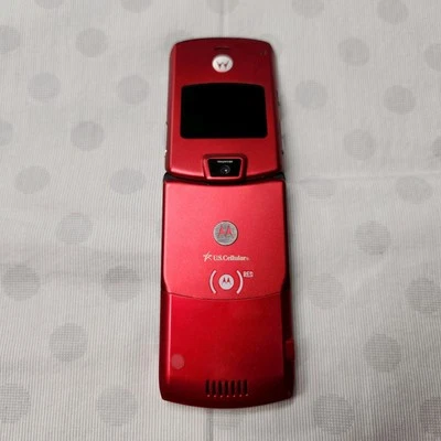 Motorola RAZR - Retro - Teléfono abatible - (ROJO) AYUDAS - Celular EE. UU. Foto 1 de 4