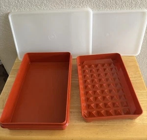 2 Vintage Tupperware Bacon Deli Meat Keepers 794-8 & 1282-3 Paprika Rust - Picture 1 of 5