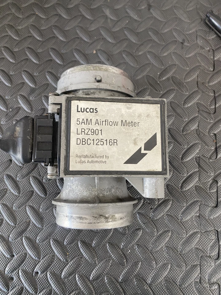 OEM 1992-1994 Jaguar XJS Mass Airflow Meter Sensor AFM | LRZ901 - Image 1 of 3