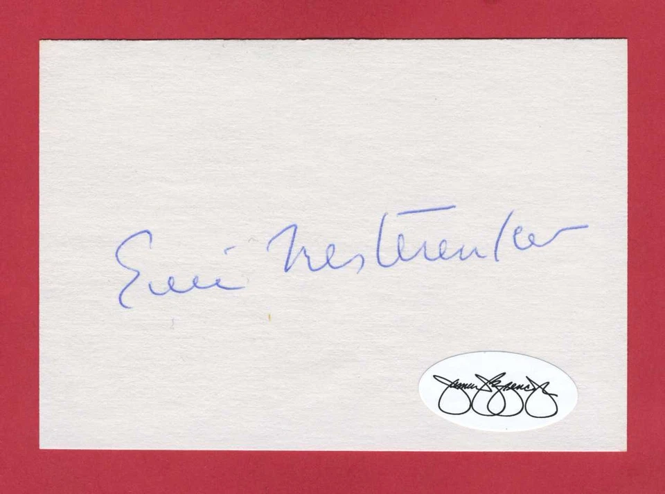 Eric Nesterenko Cut Index Card Autograph   JSA   Auto - Image 1 of 1