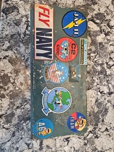 super cool Grumman aereo meccanico cassetta attrezzi faccia, rare decalcomanie 19" x 9" - Foto 1 di 4