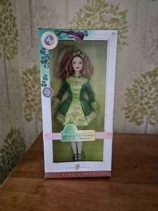 Neu im Karton Nfrb Pink Label Barbie Sammler rote Haare irischer Tanz Festivals der... - Bild 1 von 6