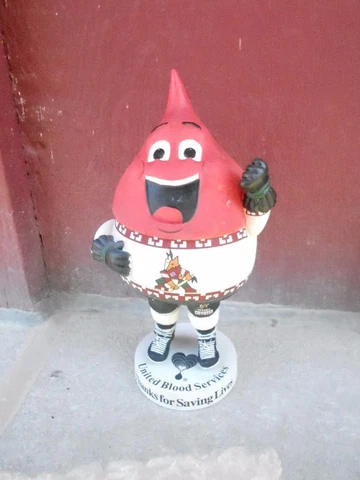 UBIE #3 advertising BOBBLEHEAD  UNITED BLOOD PHOENIX COYOTES  HOCKEY (S1) Cover