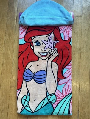 Toalla de baño con capucha Disney Princesa La Sirenita Ariel 22" x 51" algodón Foto 1 de 4