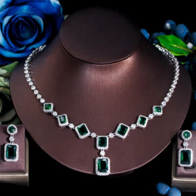 Elegante conjunto de joyas de fiesta de circón cúbico colgante rectángulo enchapado en plata para mujer Foto 1 de 4