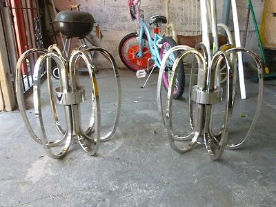 PAR DE BASES DE MESA SATÉLITE SPUTNIK DE LA ERA ESPACIAL MUY CHULAS AÑOS 70 RESTAURADAS Foto 1 de 4