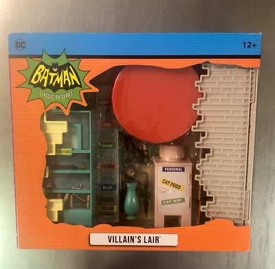 McFARLANE TOYS DC BATMAN CLASSIC TV SERIES RETRO 1966 VILLAIN’S LAIR PLAYSET - Image 1 of 4