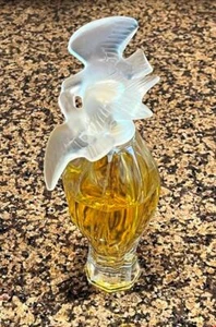 Usado - L'AIR DU TEMPS por Nina Ricci 3,3 OZ/100 ml Eau De Toilette Dove Cap - Imagen 1 de 4