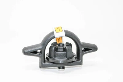 Nuevo taco de amarre genuino para plataforma de riel para camioneta Toyota Tacoma/Tundra PT278-35160 Foto 1 de 4