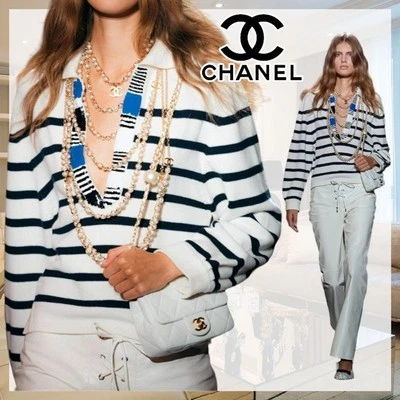 NWT CHANEL 24S White/Navy Stripe Sequin Split Neck Pullover Sweater F 34/US 2 - Image 1 of 4