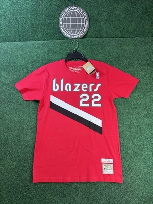 Men's Trail Blazers Clyde Drexler Mitchell & Ness Hardwood Classics Size M - Image 1 of 4
