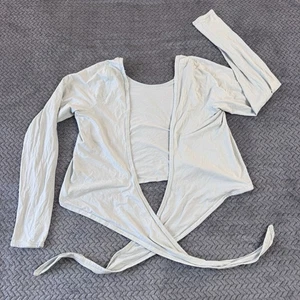 Lululemon Time to Restore Nulu Langarmshirt Damengröße 12 meerschaumgrün - Bild 1 von 3