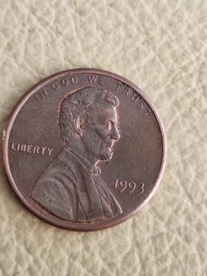 Lincoln 1993 one cent no mint - Image 1 of 3