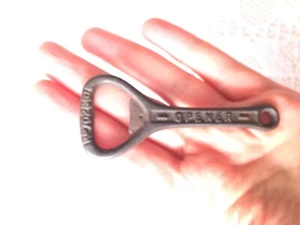 Vintage Beer can opener - Picture 1 of 4