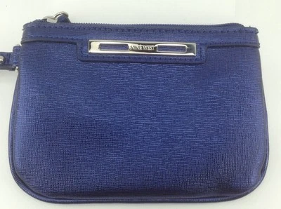 Carteira de pulso feminina Nine West By Macys azul profundo - $40 MSRP - Imagem 1 de 4