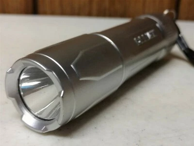 Defiant 200 Lumens LED Flashlight (HL122) - Image 1 of 2