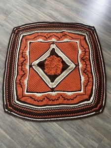 Coperta artigianale all'uncinetto stile antropologia boho retrò festival 48x48 - Foto 1 di 9