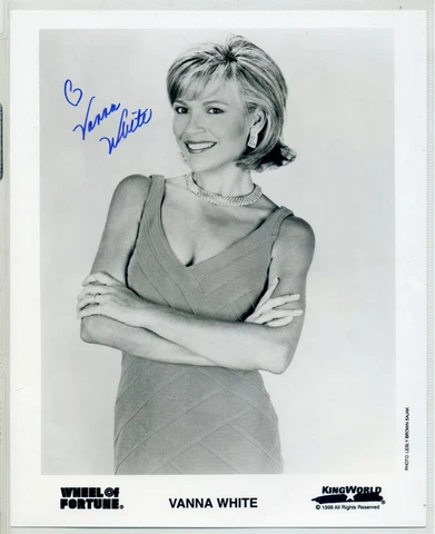 VANNA WHITE Hand Signed Press Photo autographed 1998 Wheel of Fortune Promo Cover